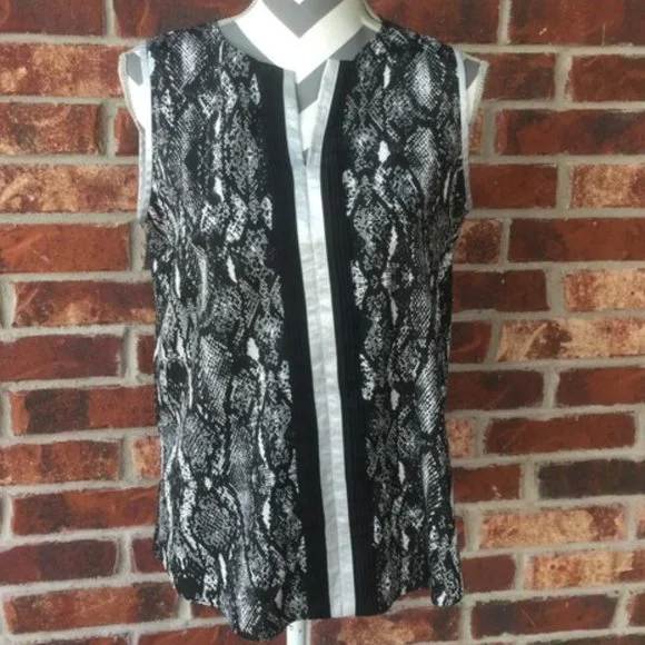 Calvin Klein two-piece top (1034)🦋 - Picture 2 of 6